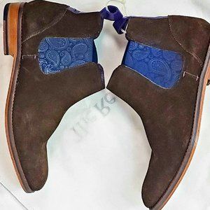Mens Ted BAker Printed Side Chelsea Ankle Boots Brown Suede Sz 41/8 Saks Return